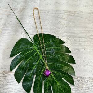 BOGO FREE HT PURPLE STONE NECKLACE